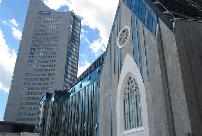 Foto von Leipzig Paulinum Aula und Universitaetskirche